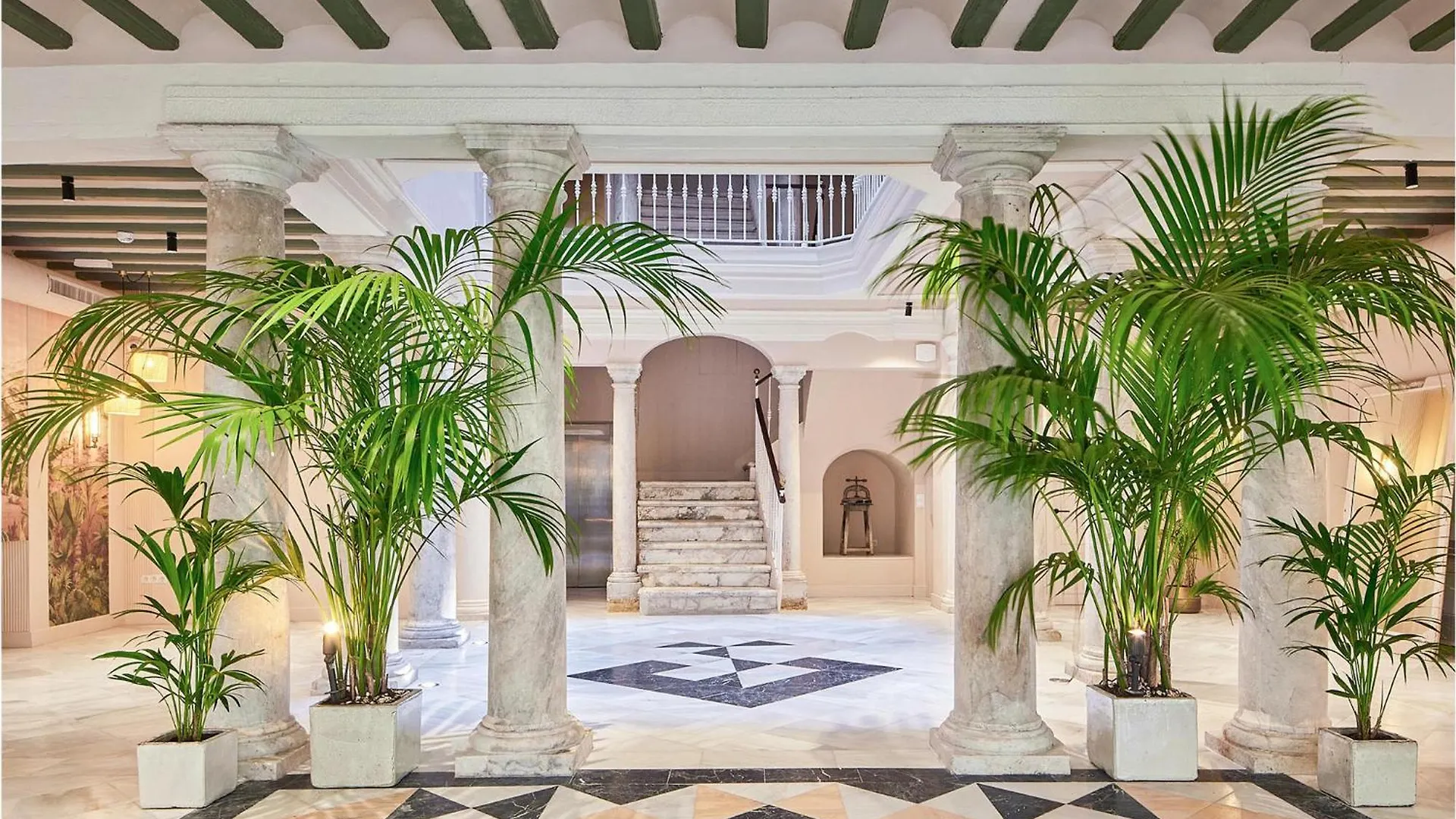 Nice Apartment In Cadiz With Wifi