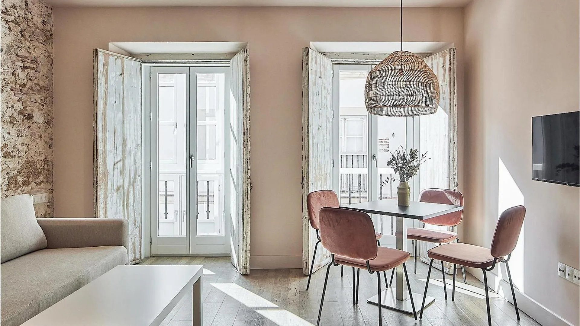 Nice Apartment In Cadiz With Wifi